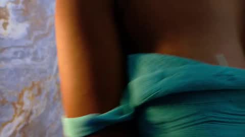 Jesica online show from October 2025 12:06:01 AM