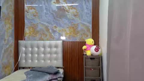 Jesica online show from June 2026 10:42:01 PM