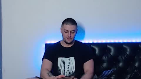 Snapshot of _joni_new_ chatting on December 2025 05:38:02 AM Joni online show from December 2025 05:38:02 AM