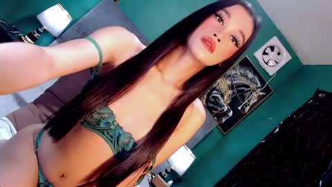 lexie online show from June 2026 05:38:01 AM