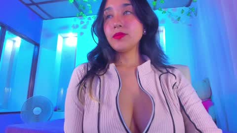 Snapshot of _julieta_love chatting on February 2025 11:05:01 PM julieta online show from February 2025 11:05:01 PM