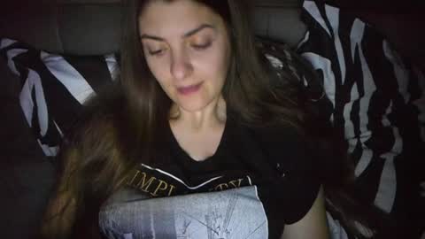 _just_a_simple_girl online show from December 2024 04:15:02 PM