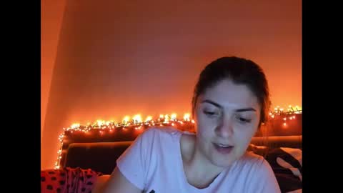 _just_a_simple_girl online show from February 2025 11:06:02 PM