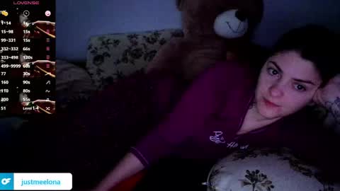 _just_a_simple_girl online show from April 2026 03:52:01 AM