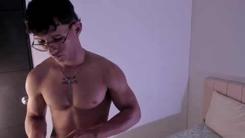 Snapshot of _justin_andrew1 chatting on February 2026 11:01:02 PM justin online show from February 2026 11:01:02 PM