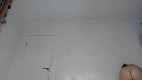 KAPELKA   online show from June 2026 06:11:02 PM
