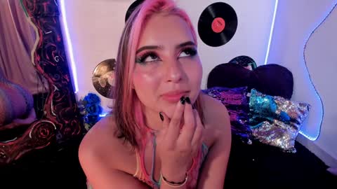 Snapshot of _karine01 chatting on January 2025 03:20:01 AM _karine01 online show from January 2025 03:20:01 AM