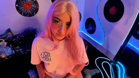 Snapshot of _karine01 chatting on March 2025 06:40:02 AM _karine01 online show from March 2025 06:40:02 AM