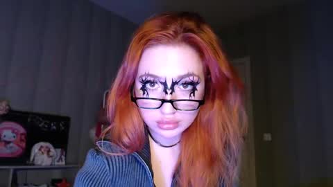 Snapshot of _katemiller_ chatting on January 2025 01:24:02 PM katemiller online show from January 2025 01:24:02 PM