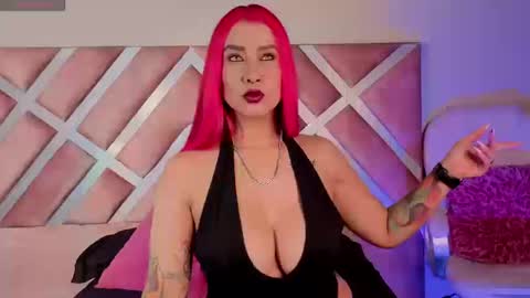 kelly online show from September 2025 12:52:02 PM