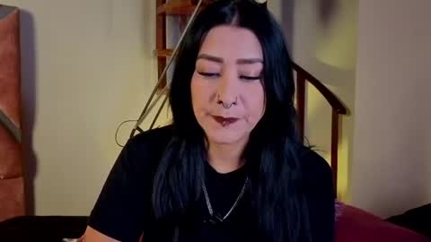 kelly online show from June 2026 01:15:01 PM