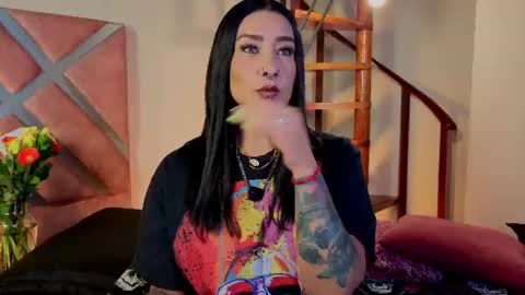 kelly online show from June 2026 01:36:01 PM