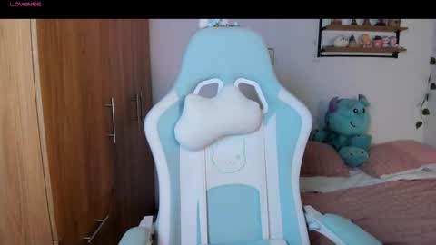 kelly online show from February 2026 02:16:02 AM