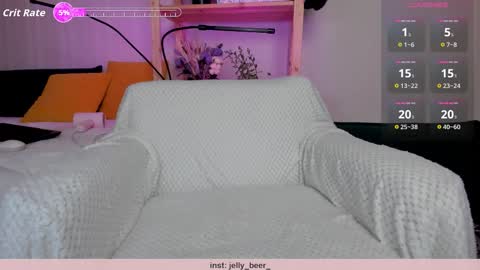 Kiara 0100 - 0700 UTC almost every day online show from October 2025 03:31:02 PM