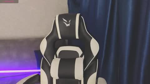 Molly   Emily online show from September 2025 05:34:02 PM