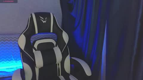 Molly   Emily online show from September 2025 09:49:01 PM