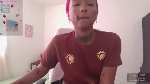 Snapshot of _kitty_moon2 chatting on January 2026 08:44:02 PM Stefany online show from January 2026 08:44:02 PM