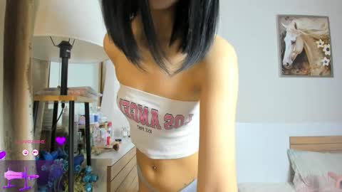 Snapshot of _kitty_rose chatting on February 2025 12:47:02 AM Kitty Cat online show from February 2025 12:47:02 AM
