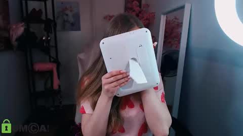 Snapshot of _kittyboo chatting on March 2025 08:48:01 AM Aleksa online show from March 2025 08:48:01 AM