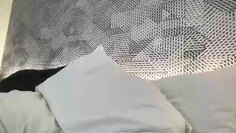 Kiwi online show from January 2025 03:50:02 AM