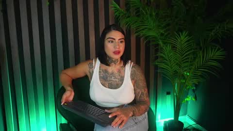 Snapshot of _kleo_ chatting on February 2025 10:18:02 PM online show from February 2025 10:18:02 PM