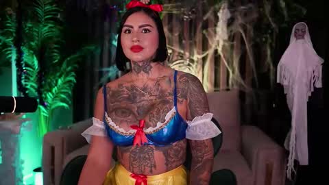 Snapshot of _kleo_ chatting on October 2025 11:49:02 PM online show from October 2025 11:49:02 PM