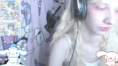 Snapshot of _kuroneeko_ chatting on December 2024 11:44:01 AM kuro online show from December 2024 11:44:01 AM