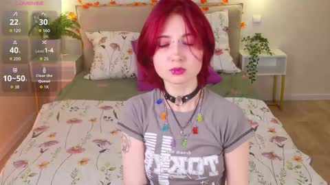 Snapshot of _l_o_r_r_y_ chatting on October 2025 01:51:01 PM _l_o_r_r_y_ online show from October 2025 01:51:01 PM