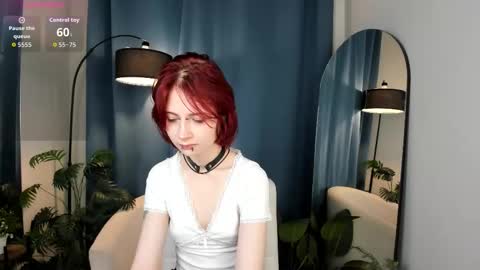 Snapshot of _l_o_r_r_y_ chatting on November 2025 01:55:02 PM _l_o_r_r_y_ online show from November 2025 01:55:02 PM