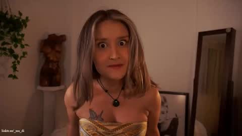 Not on OF Some stuff for sale  online show from October 2025 03:05:01 AM