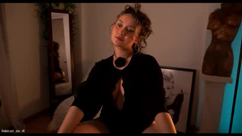 Not on OF Some stuff for sale  online show from January 2026 04:04:01 AM