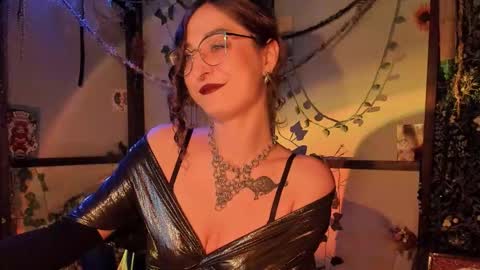 Snapshot of _lady_luna_ chatting on September 2025 12:26:01 AM Lady Luna online show from September 2025 12:26:01 AM