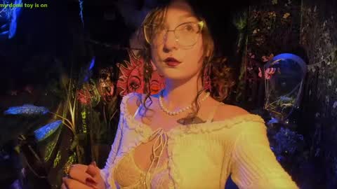 Snapshot of _lady_luna_ chatting on May 2026 10:40:02 PM Lady Luna online show from May 2026 10:40:02 PM