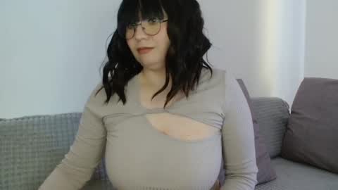 _lalilu_ online show from February 2025 11:22:01 AM