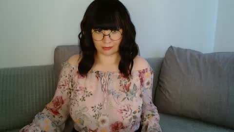 _lalilu_ online show from October 2025 01:40:02 PM