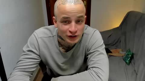 Layne online show from May 2026 01:18:01 PM
