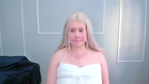 leana online show from November 2025 01:13:01 PM