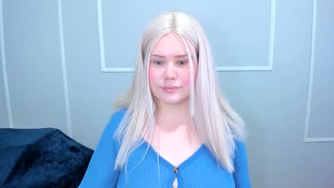 leana online show from December 2025 07:32:01 PM