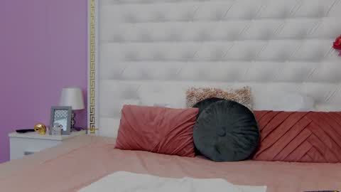 Lena Paul online show from January 2025 06:05:02 PM