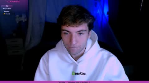 Snapshot of _leo_lust chatting on November 2025 08:27:02 PM _leo_lust online show from November 2025 08:27:02 PM