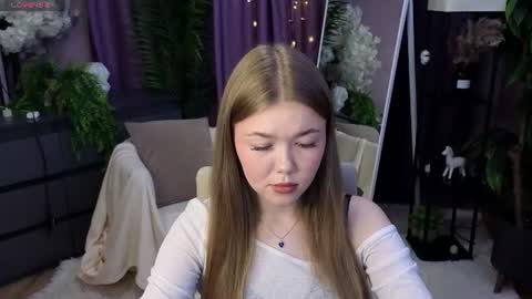 _liilcrystal_ online show from June 2026 06:54:02 PM