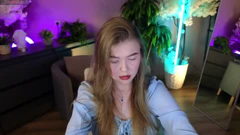 _liilcrystal_ online show from July 2026 06:54:02 PM