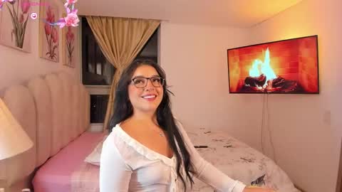 Lina. online show from March 2026 12:50:01 AM