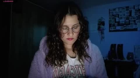Lindasy online show from February 2026 04:30:01 AM