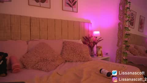 Lissana online show from February 2025 10:21:02 PM