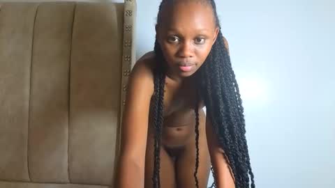 Snapshot of _littlevenus chatting on October 2025 02:16:01 PM Littlevenus online show from October 2025 02:16:01 PM