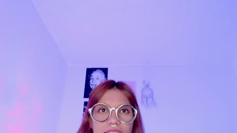 Snapshot of _lloou_ chatting on January 2025 07:21:01 AM Sofia 3 online show from January 2025 07:21:01 AM