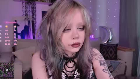 Snapshot of _lollyshy_ chatting on February 2026 08:24:02 AM Lolly online show from February 2026 08:24:02 AM