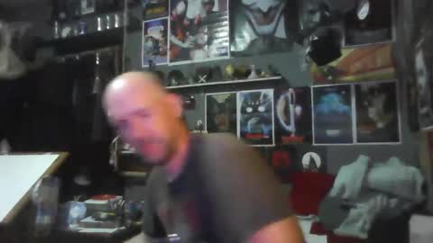 That guy online show from April 2026 02:27:02 AM