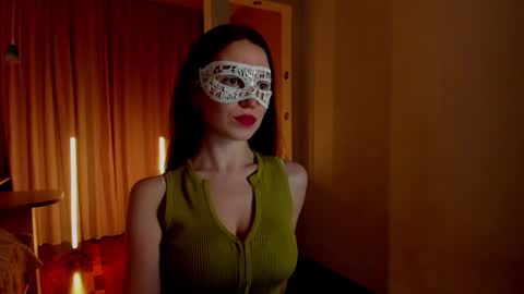 Snapshot of _lovely_lady chatting on January 2025 07:39:02 PM Alice online show from January 2025 07:39:02 PM
